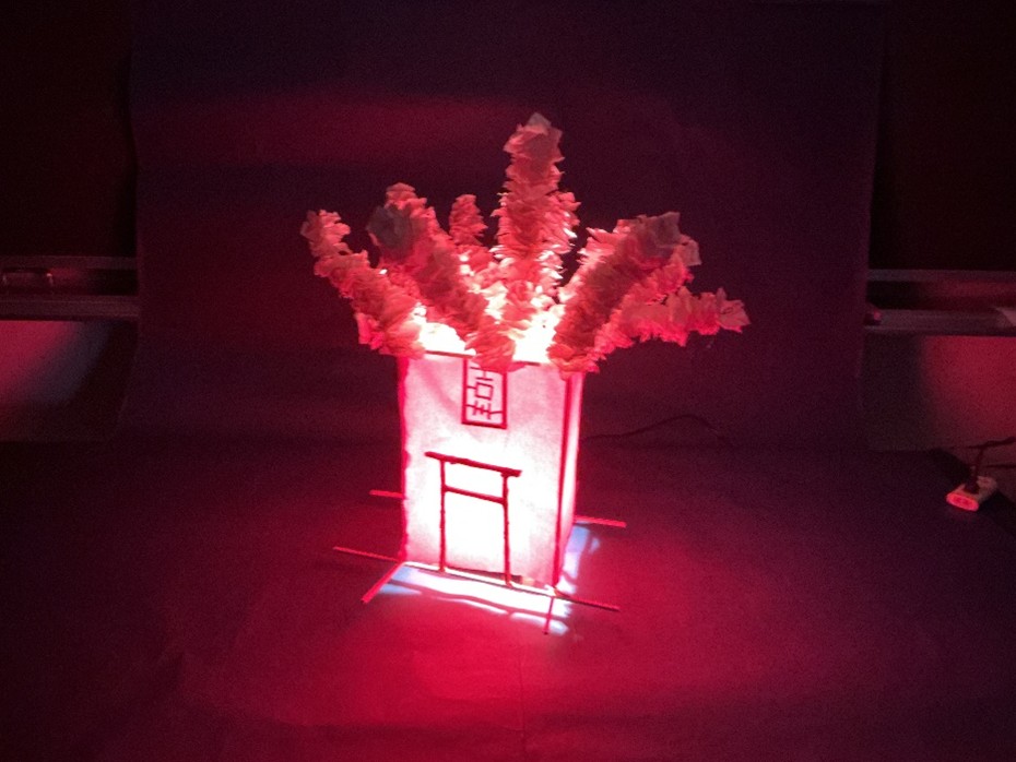 大地を紡ぐ光の神輿